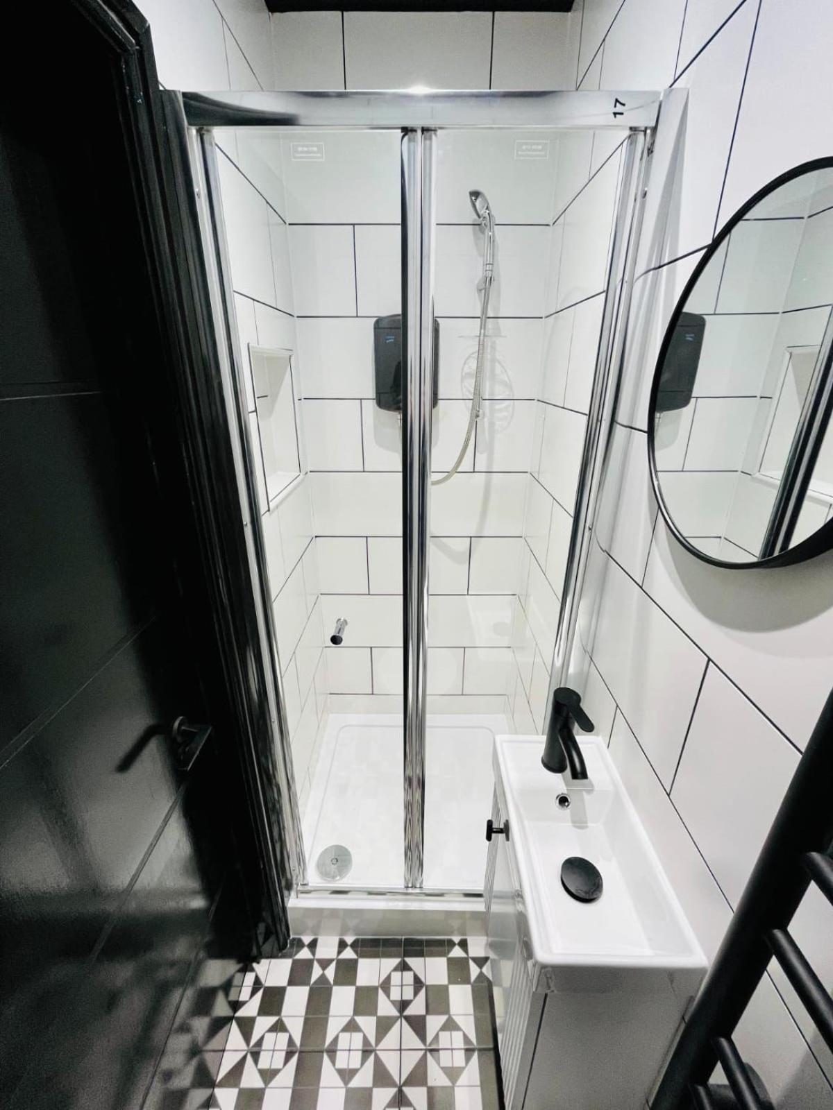 London 39 Blue House Luxury Ensuite Ideal For Tourists エクステリア 写真