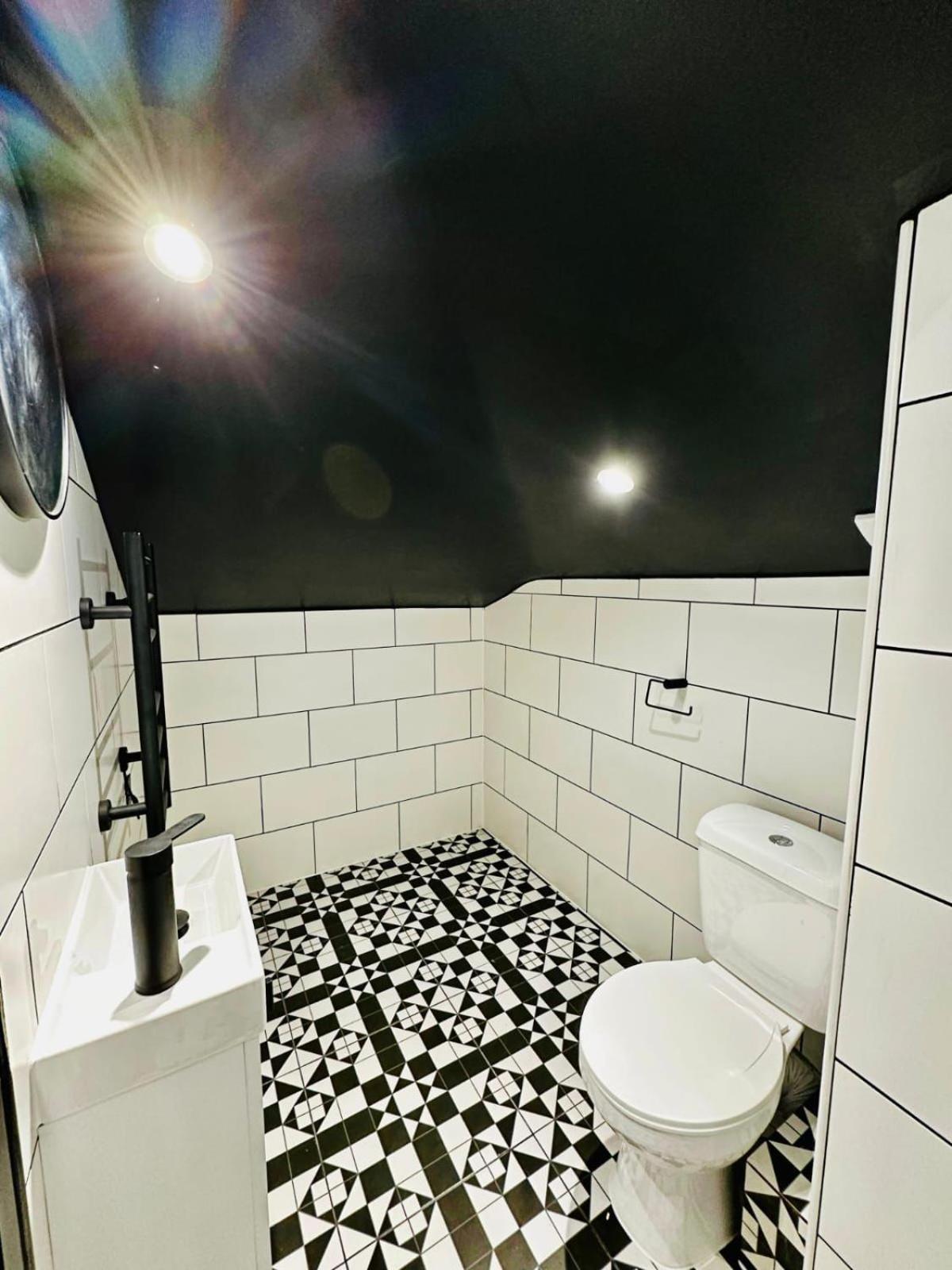 London 39 Blue House Luxury Ensuite Ideal For Tourists エクステリア 写真