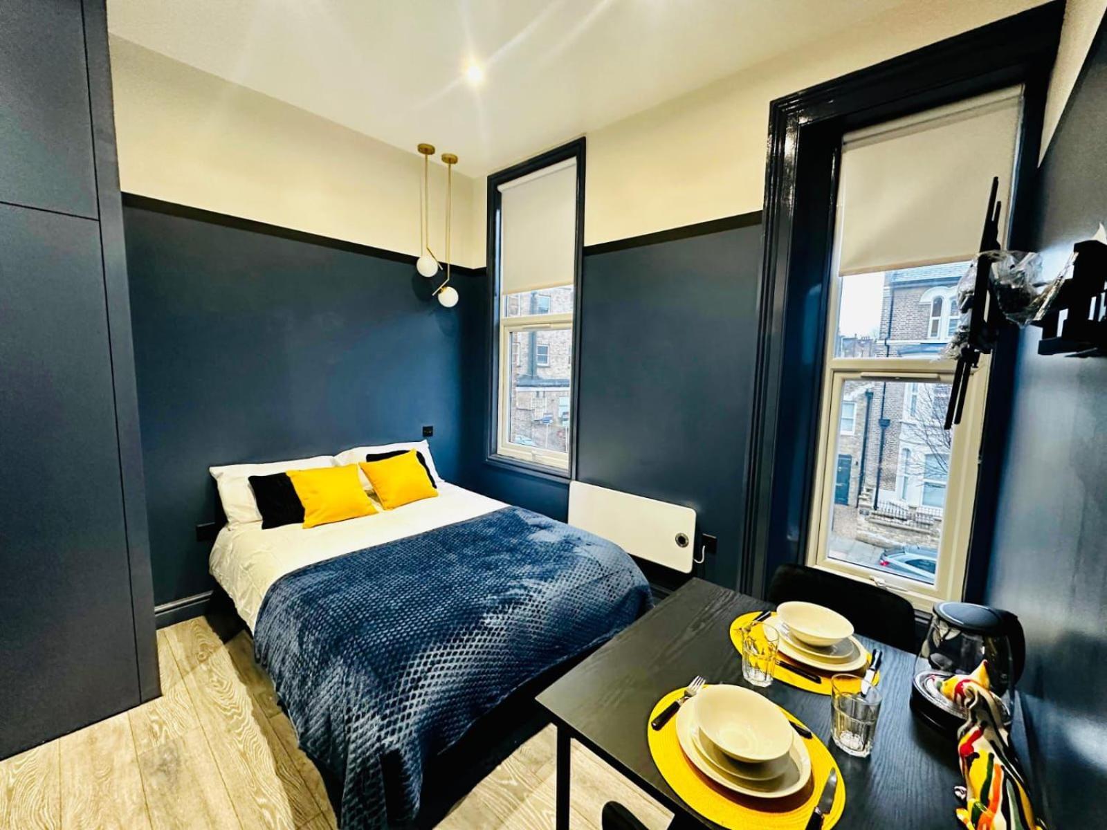 London 39 Blue House Luxury Ensuite Ideal For Tourists エクステリア 写真